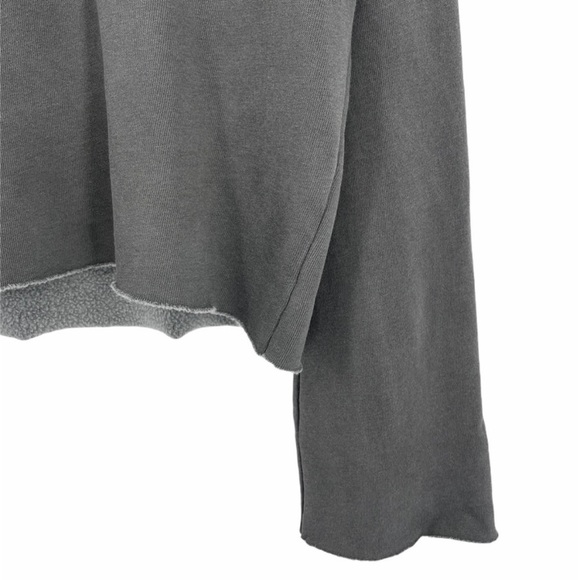 NWT Wildfox LOVE Graphic Cut Off Sweatshirt Washed Black Grey - Picture 6 of 6